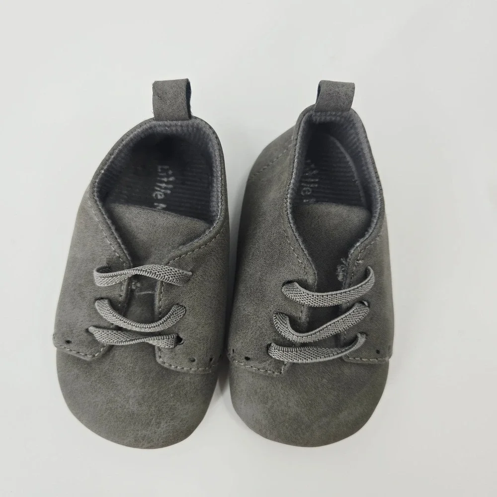 Lot of 3 Infant Baby Boys Crib Shoes Sneakers Size 3‎ 6-9M Little Me & Carter's